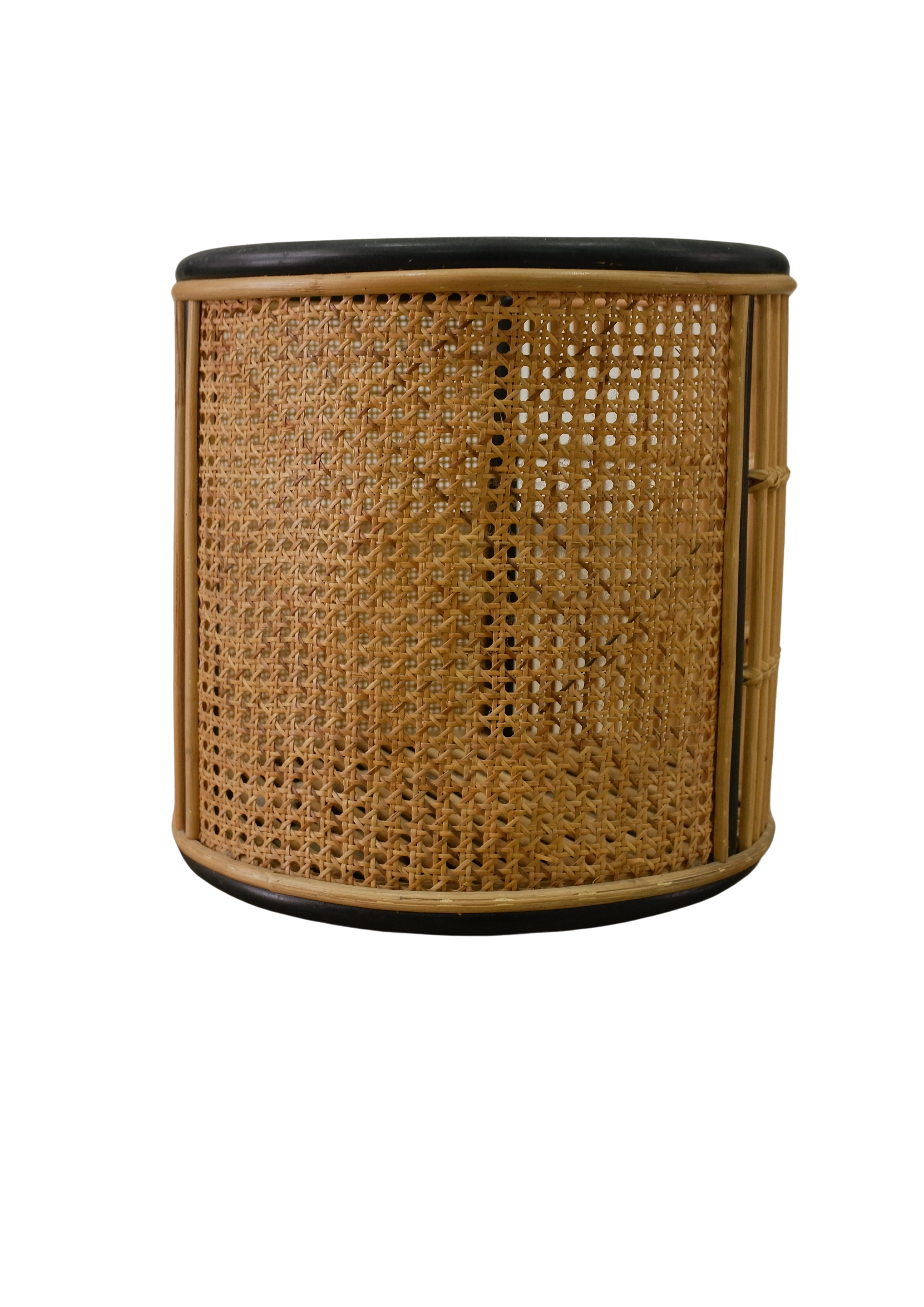 ROUND MINIMALIST RATTAN BASKET